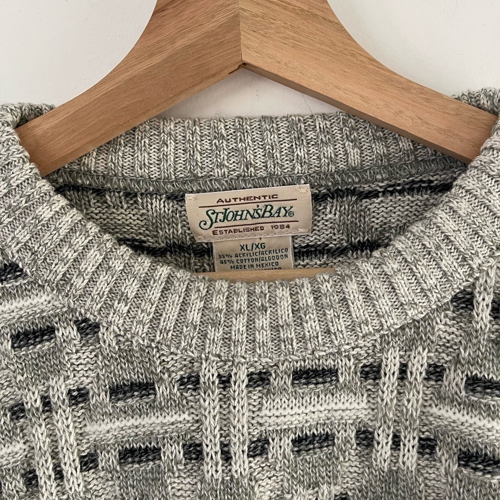 Vintage St John Patterned Sweater Gray/Green - XL - Picture 2 of 3